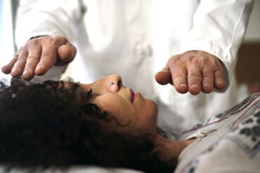 Fișa Radiestezică Completă – Călătoria către Lumina și Adevărul Spiritului tău